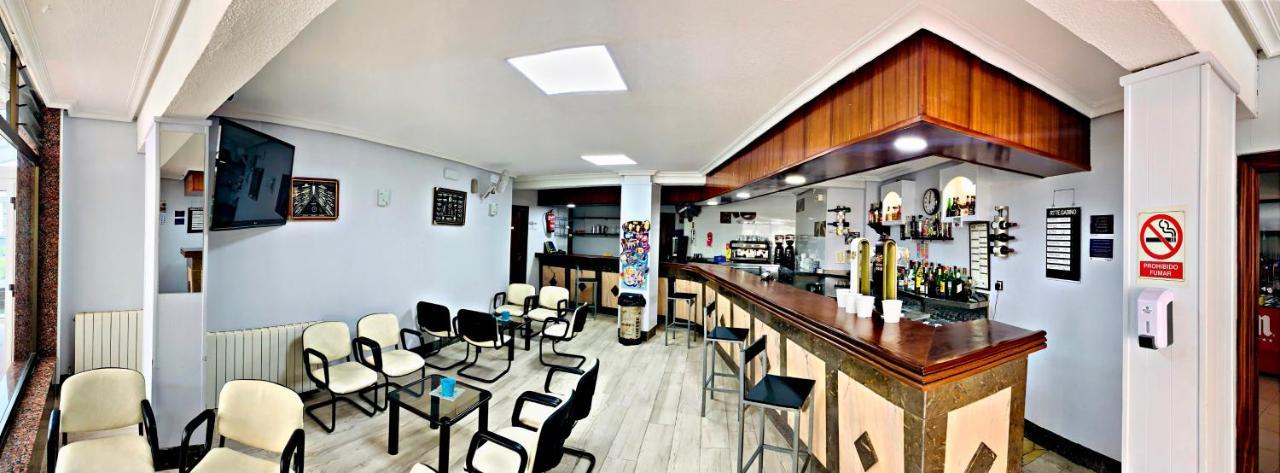 Hostal Gabino Isla Plana Extérieur photo